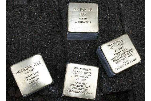 Stolpersteine vor der Verlegung